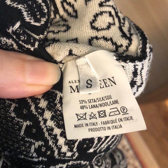 Alexander McQueen sweater fit and flare dress - Picture 5 of 8